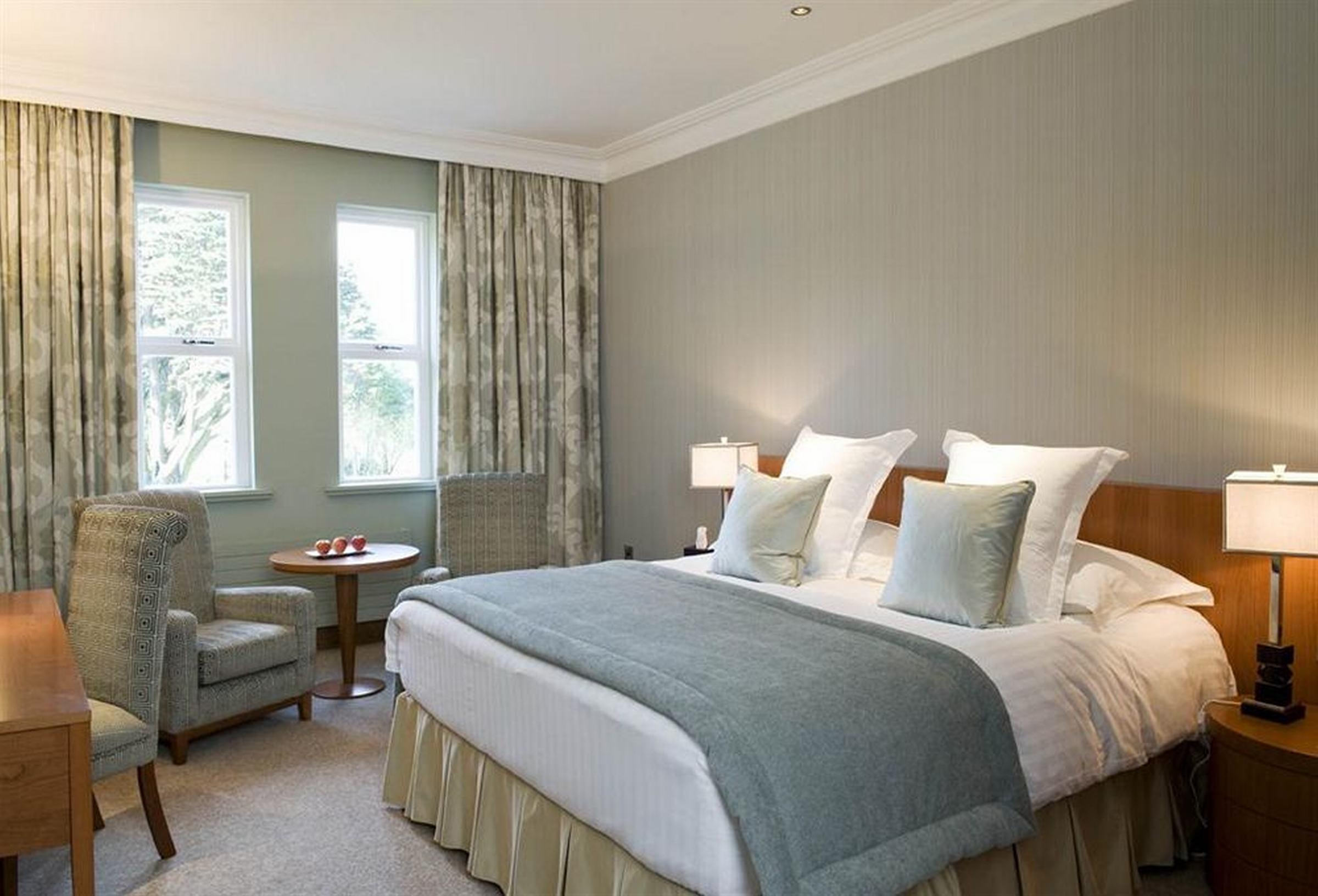 הוליווד The Culloden Estate And Spa מראה חיצוני תמונה A bedroom at the hotel
