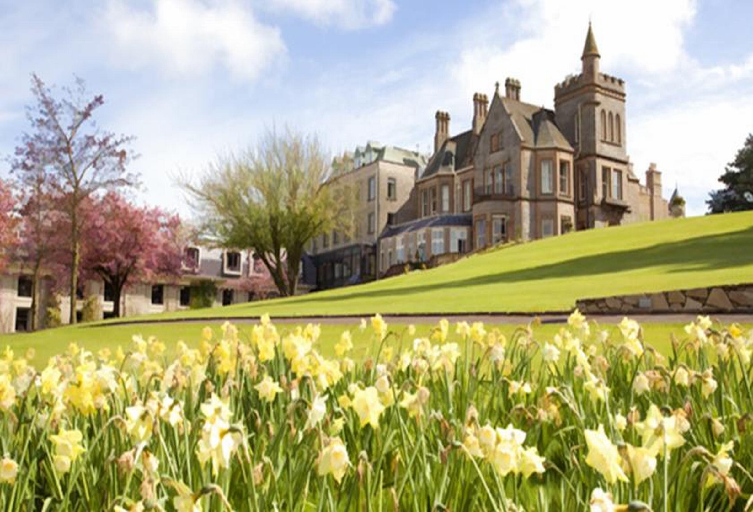 הוליווד The Culloden Estate And Spa מראה חיצוני תמונה The University of St Andrews