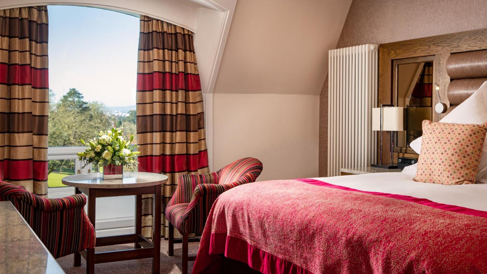 הוליווד The Culloden Estate And Spa מראה חיצוני תמונה A bedroom at the hotel